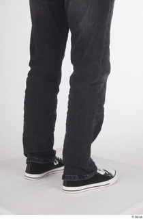 Sigvid black jeans black sneakers calf casual dressed 0006.jpg